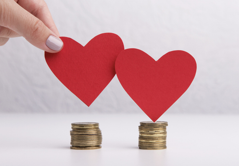 結婚前に知らないと危険？備えておきたいお金の知識、生活を楽にする術など